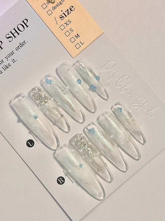 Snowglow Veil