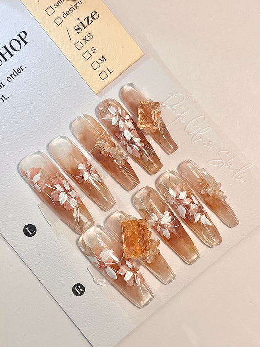 Amber Bloom